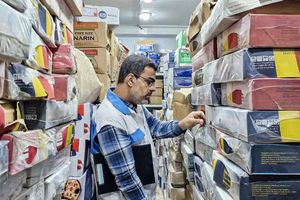 سردخانه غیرمجاز نگهداری ۵ تن فرآورده خام دامی در یک منزل مسکونی در اهواز پلمب شد 