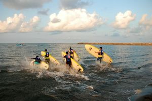 برگزاری  نخستین دوره رقابت های انتخابی تیم ملی  استند آپ پدل برد در منطقه آزاد انزلی