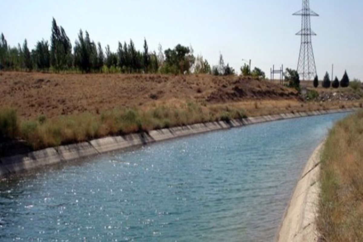 کانال هدایت آب