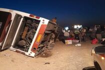 واژگونی اتوبوس در محور سلفچگان - قم