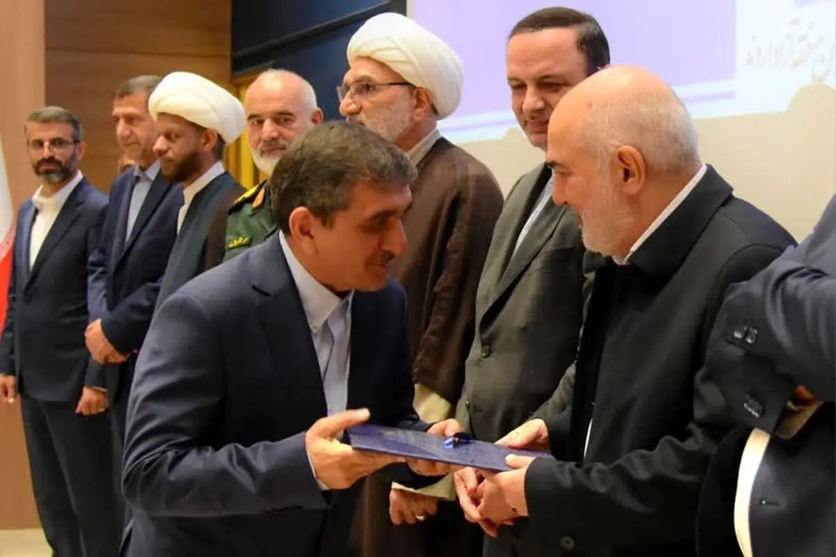 تکریم و معارفه مدیرعامل منطقه آزاد اروند