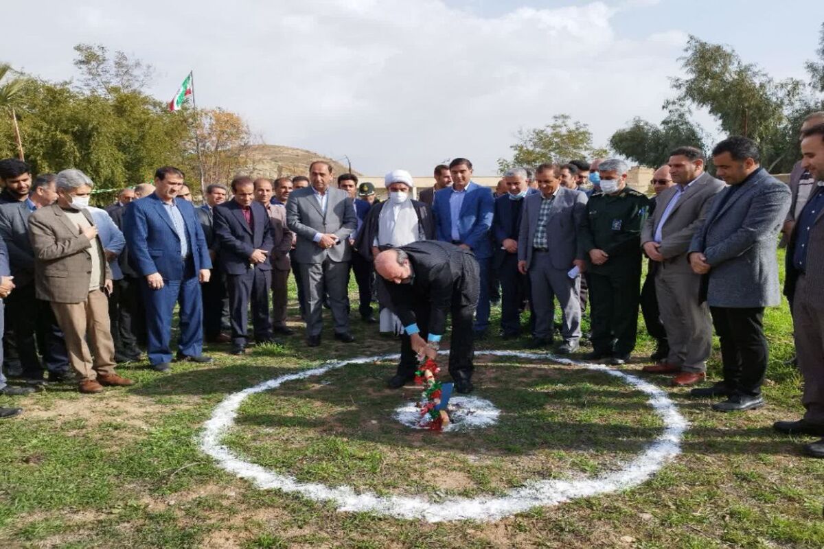 شهریار عباسی