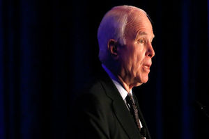 انتقاد مک‌کین از ترامپ در اجلاس مونیخ