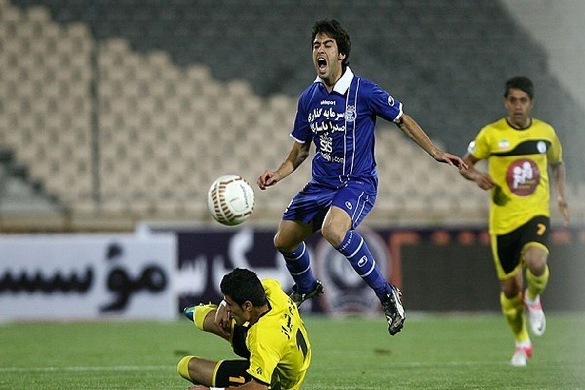 استقلال و فجر سپاسی