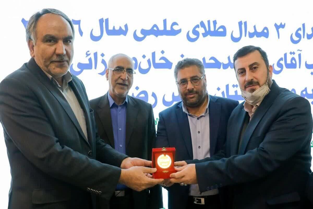 اهدای مدال