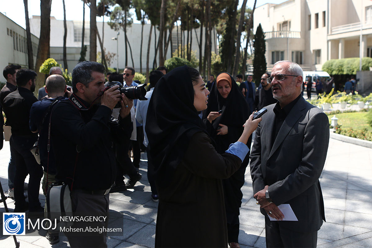 محسن حاجی میرزایی وزیر آموزش و پرورش