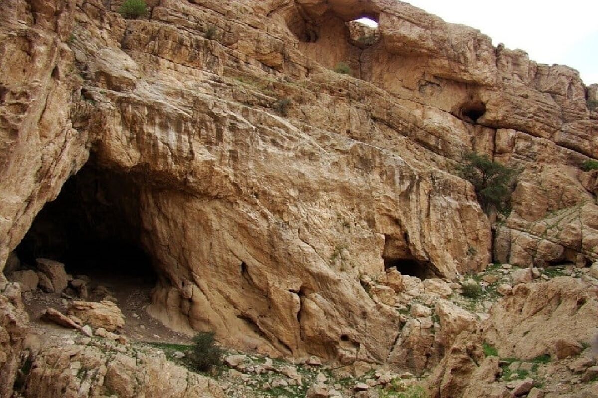 غاری در خراسان رضوی