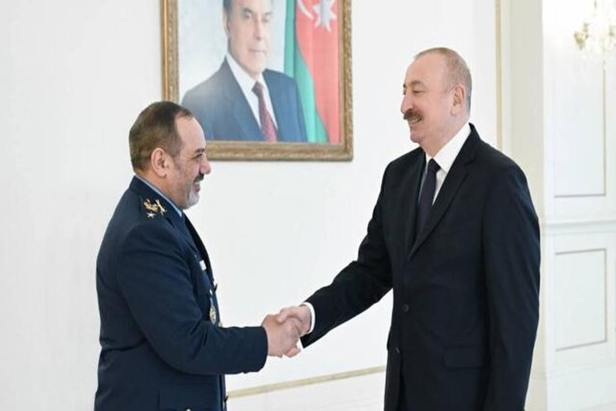 رئیس جمهور آذربایجان در دیدار با وزیر دفاع ایران
