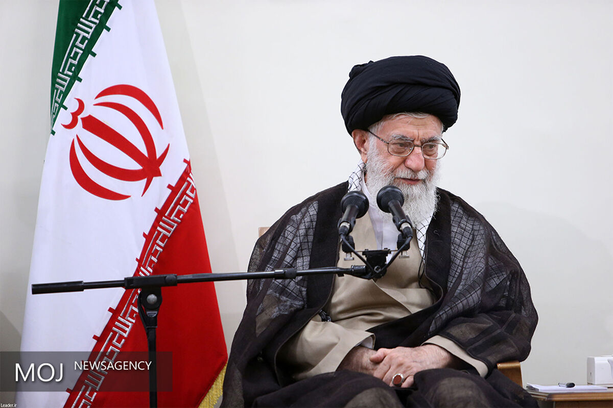 دیدار مسئولان و دست‌اندرکاران حج با مقام معظم رهبری
