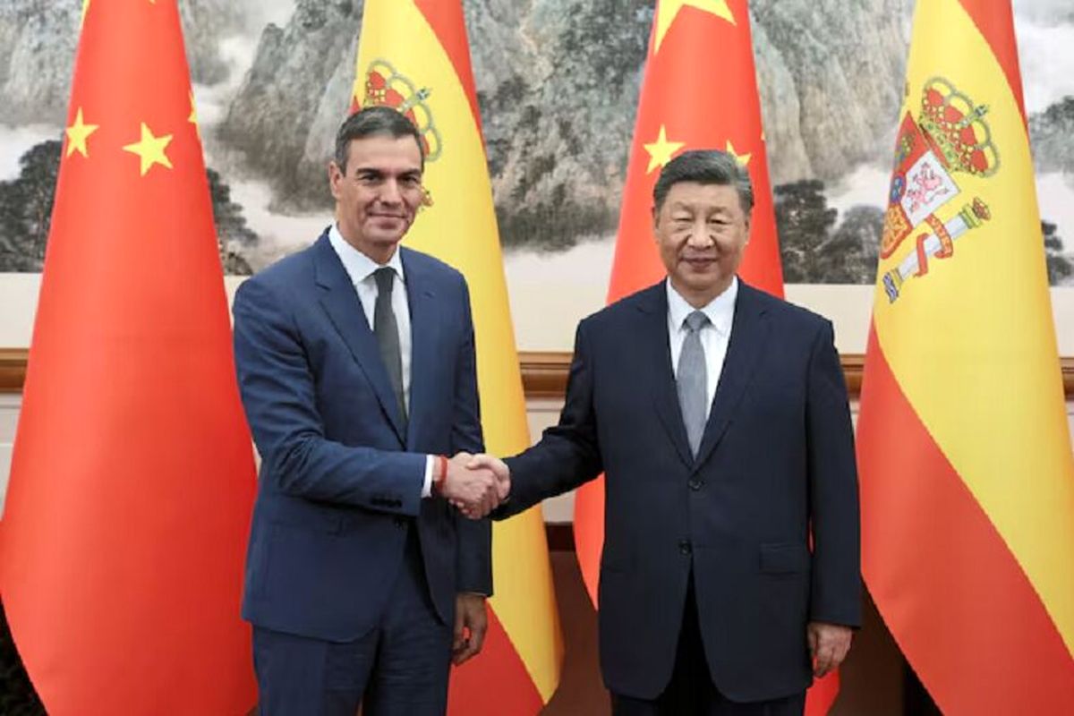 لوئیس پلاناس