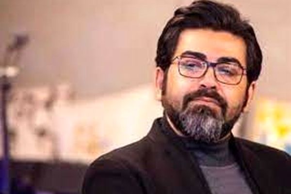 فرزاد حسنی با نمایش «کاپوتاژ» به تئاتر می‌آید