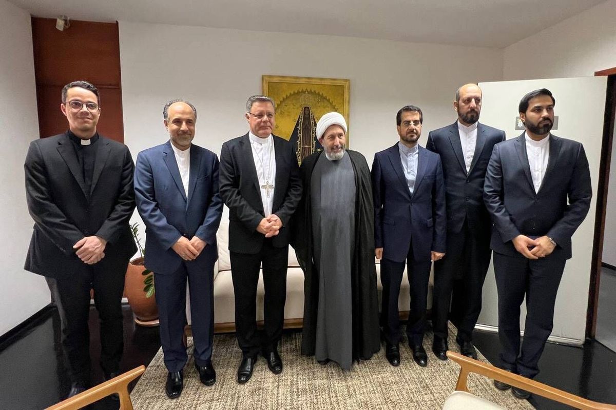 رئیس سازمان فرهنگ و ارتباطات اسلامی، در دیدار با نماینده واتیکان در برزیل