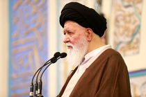 اقامه نماز عید قربان در حرم مطهر رضوی