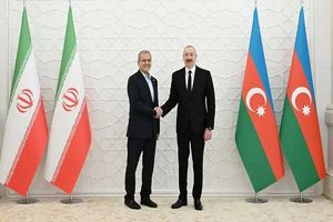 الهام علی‌اف از رئیس جمهور ایران در حاشیه اجلاس اکو استقبال کرد