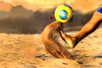 فدراسیون فوتبال ماسه زمین ساحلی را تامین کرد