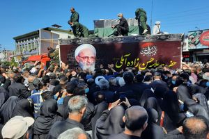 پیکر مطهر علامه حسن‌زاده آملی به زادگاهش منتقل شد