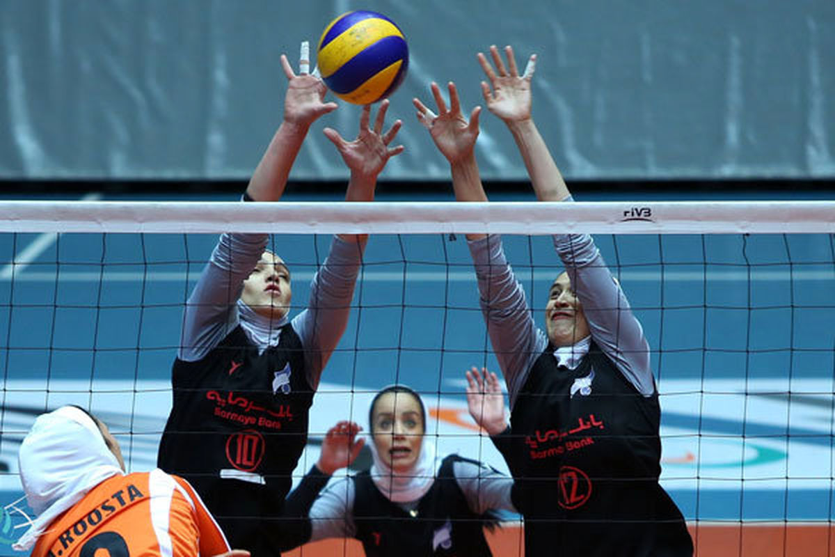 والیبال بانوان