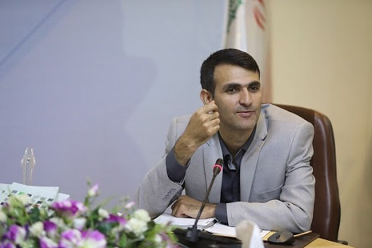 رییس انجمن افکارشناسی ایران