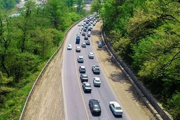 محورهای شمالی کشور زیر بار ترافیک وسایل نقلیه
