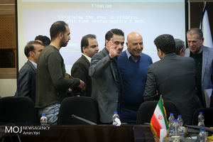 نشست خصوصی سازی باشگاه های استقلال و پرسپولیس