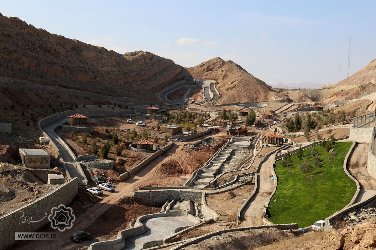 باغ پرندگان قم