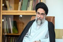 پایمردی در راه حق و مقاومت در برابر التقاط و انحراف از ویژگی‌های آیت الله مصباح یزدی بود