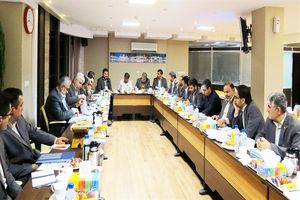 باید با بهره گیری از خرد جمعی موانع موجود را مرتفع سازیم