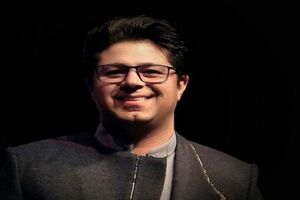 حجت اشرف‌زاده در اصفهان می‌خواند