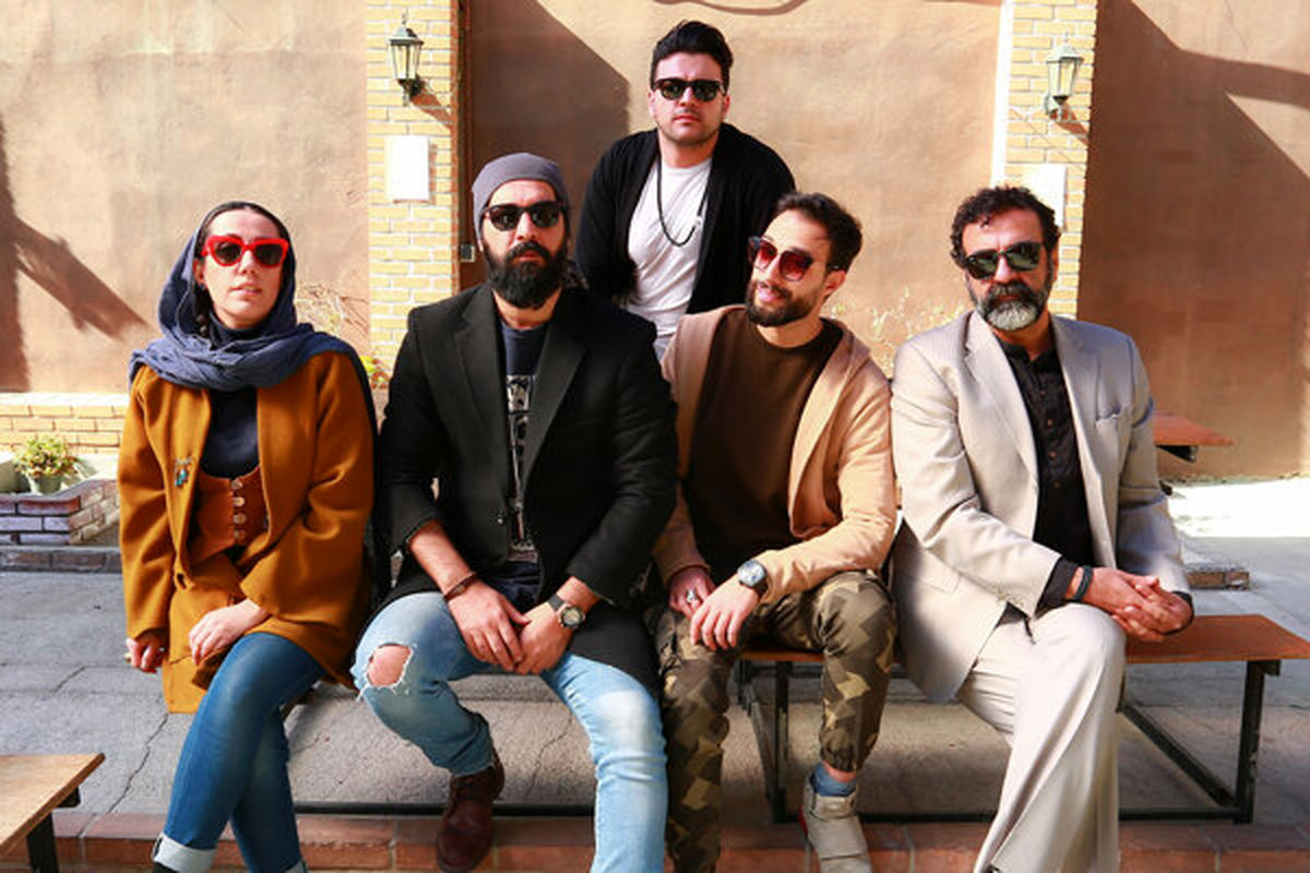 نمایش چ. ف. ت. بر وزنِ رفت