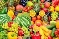 دولت تامین میوه شب عید را به تعاونی ها و بخش خصوصی واگذار کند تا مشکلات کم شود