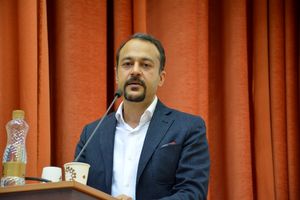 رشته بیهوشی نیاز به تجهیزات جدید و پیچیده دارد