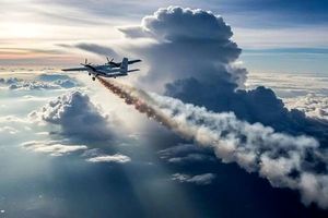 روایت خلبان سپاه از ۱۴ سورتی پرواز در دل ابرهای متلاطم/ بارور سازی ابرها 25 درصد بارش را افزایش می دهد+ فیلم