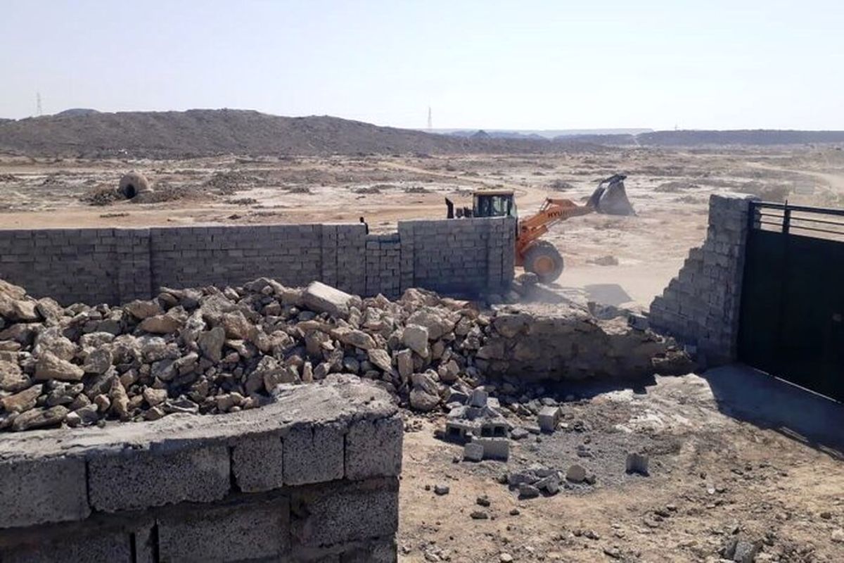 زمین خواری ۸۷۰ میلیاردی در هرمزگان