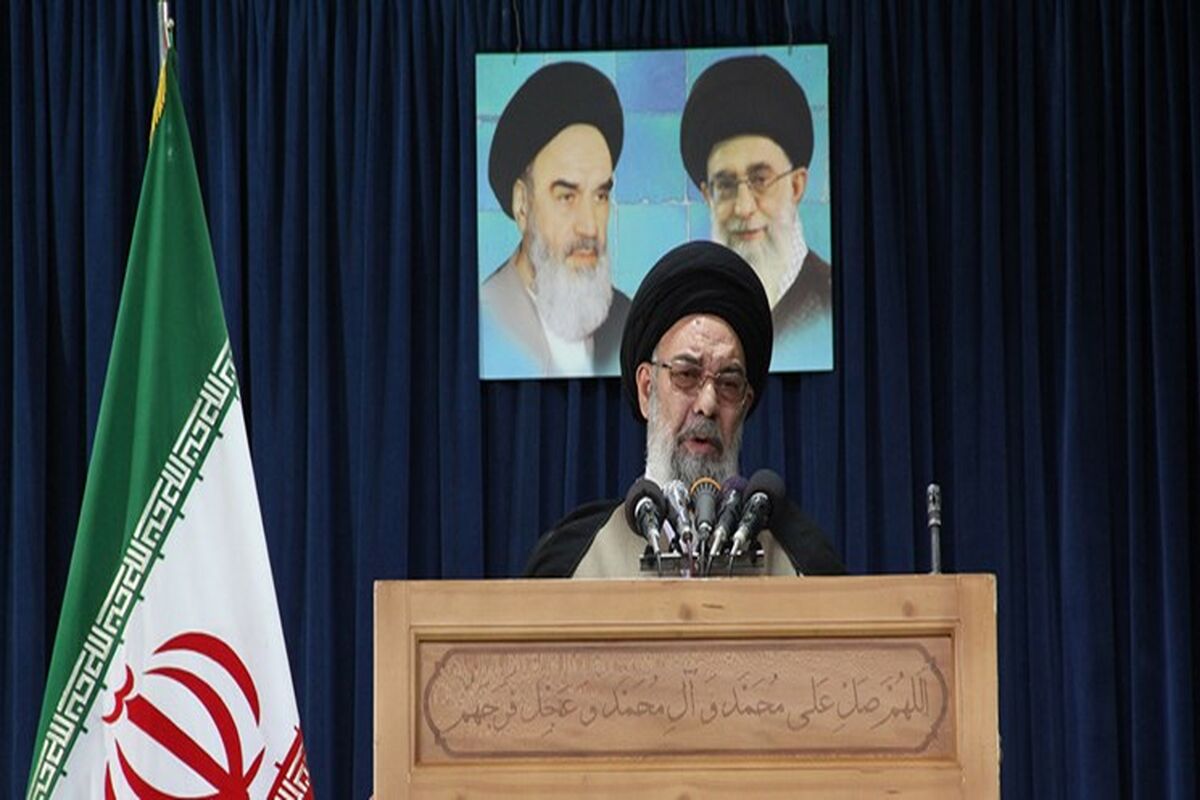 امام جمعه اصفهان