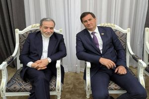 عراقچی و همتای بلاروسی در حاشیه نشست سازمان همکاری شانگهای با یکدیگر دیدار کردند