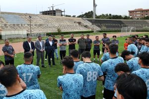  مسئولان در تمرین مس رفسنجان حاضر شدند