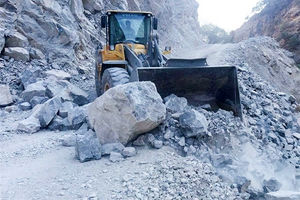 100 کیلومتر از راه های خاکی روستاهای بشاگرد در دست بازگشایی است