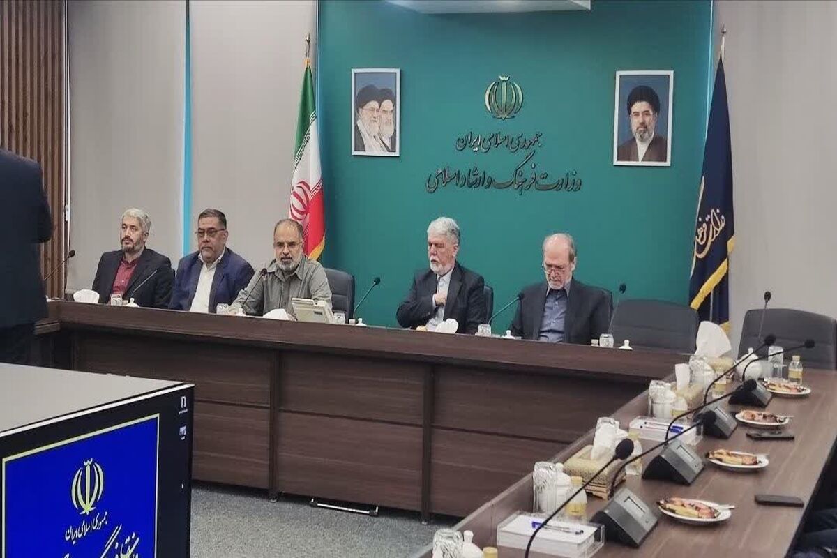 دیدار فرمانده سپاه کربلا با وزیر ارشاد