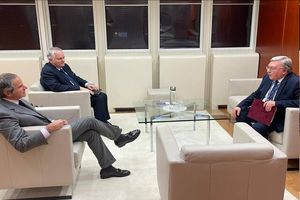 دیدار نماینده روسیه و مدیرکل آژانس در پی قطعنامه ضدایرانی