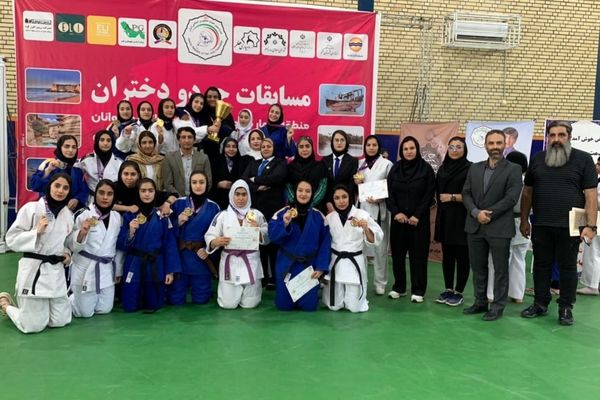 نقره کاپ آفریقا بر گردن نوجوان جودوکار ایران