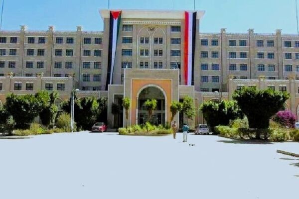صنعا ادامه نبرد برای رفع محاصره یمن را ضروری دانست