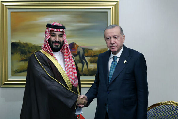 اردوغان با بن سلمان در رابطه با تحولات سومالی و یمن گفتگو کرد