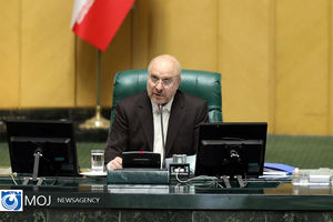 مجلس بر روی حل مشکلات معیشتی متمرکز است