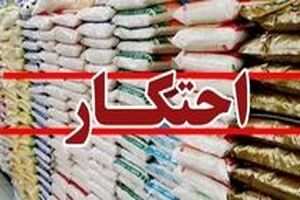 کشف احتکار ۱۳۰ میلیاردی مواد غذایی در پارس‌ آبادمغان