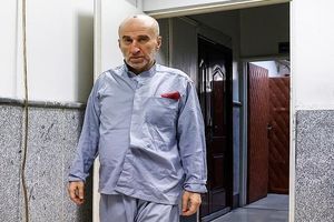 شناسایی و دستگیری شبکه‌ جعل و غصب عناوین مقامات کشوری، لشکری و قضایی/ انتشار تصویر متهم جهت آگاهی و ثبت شکایت بزه‌دیدگان