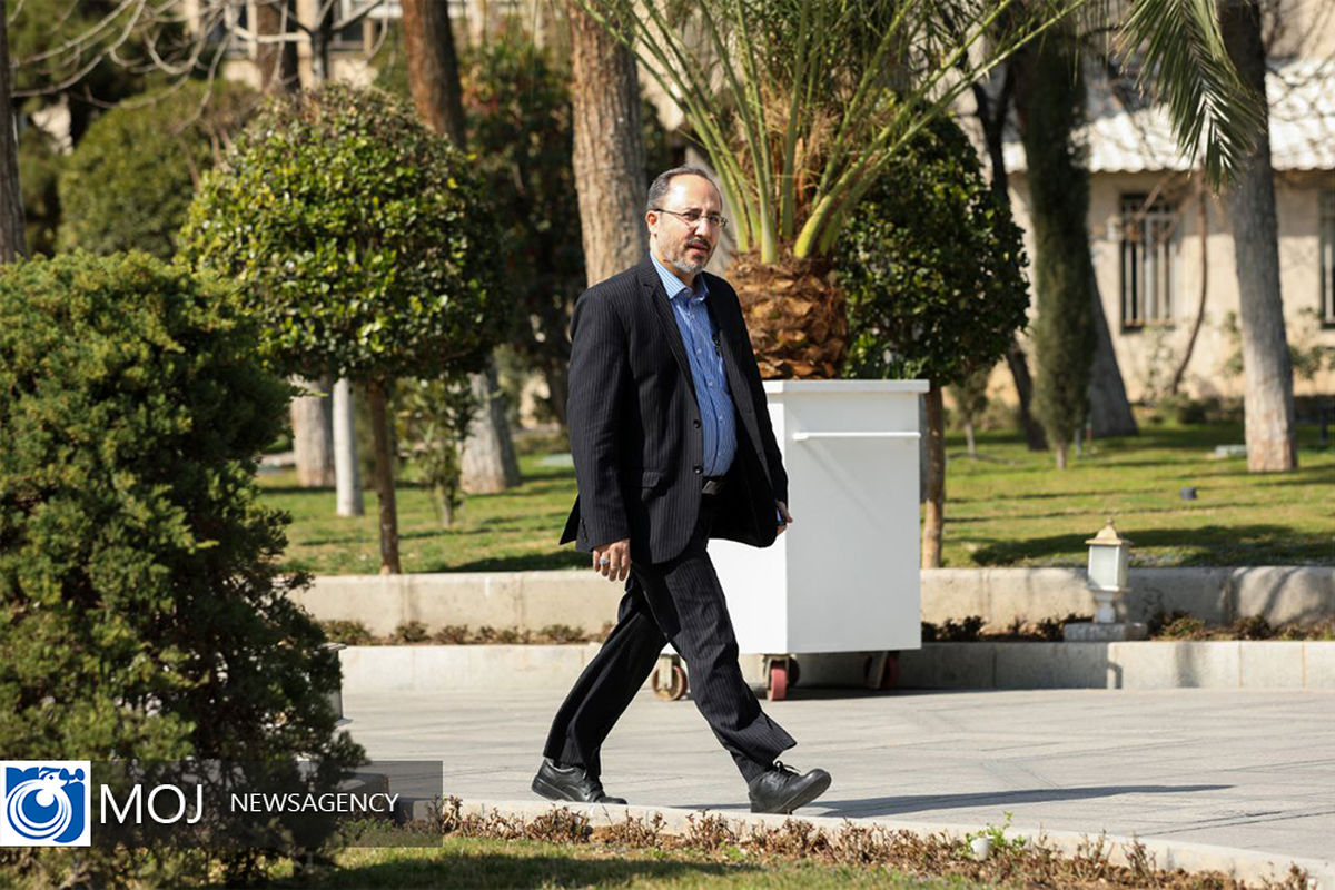 حاشیه جلسه هیات دولت - ۱۰ اسفند ۱۴۰۱ 