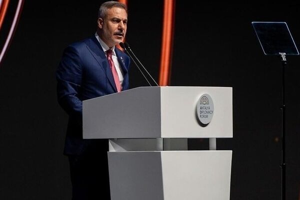 فیدان مدعی  آتش‌بس میان ایران و آمریکا شد