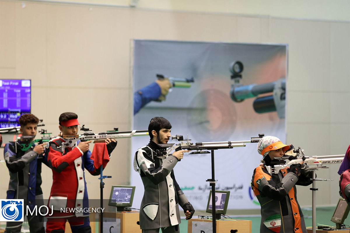 تجلیل از مدال آوران تیراندازی مسابقات قهرمانی جهان