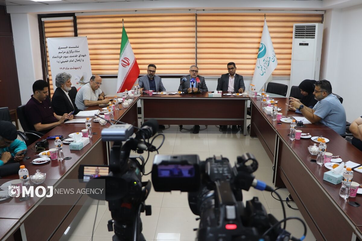 نشست خبری معاون فرهنگی سازمان منطقه آزاد کیش 