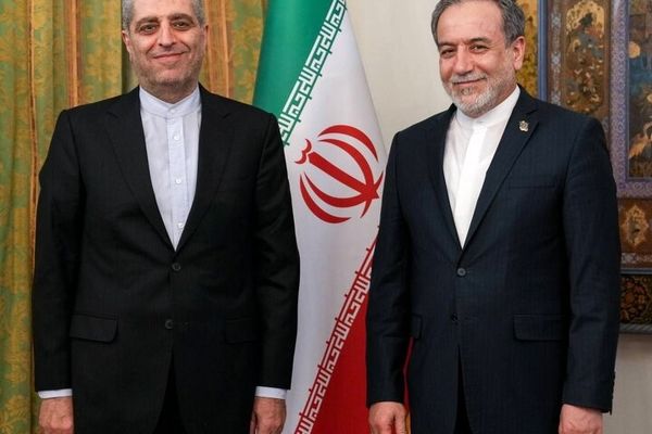 سفیر جدید ایران در ویتنام با عراقچی دیدار کرد